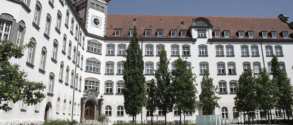 Das Akademiegebäude in Dillingen